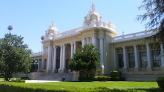 art 435 - old riverside courthouse