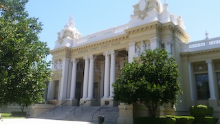 Old Riverside Courthouse