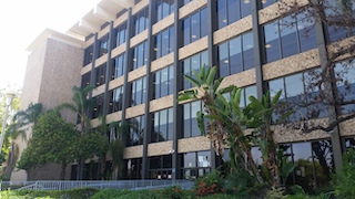 art_1394_-_torrance_courthouse.jpg
