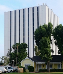 Art 314 - Compton Courthouse