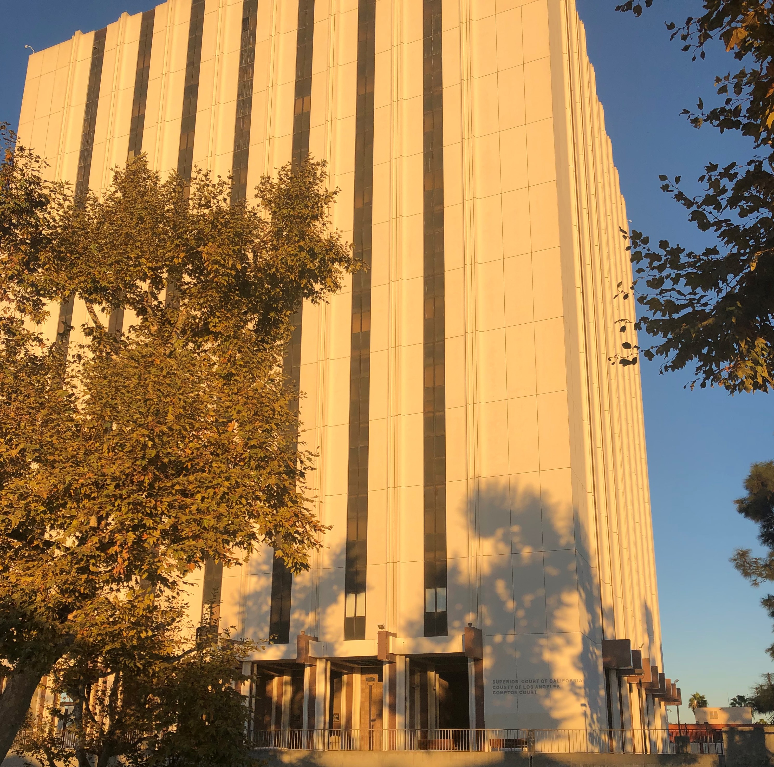 art_960_-_compton_courthouse.jpg