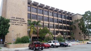 domestic_viol_summ_46_-_torrance_courthouse.jpg