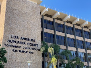 domestic_viol_summ_9_-_torrance_courthouse.jpg