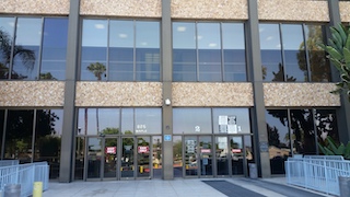 dui_case_summ_10_-_entrance_to_torrance_courthouse.jpg