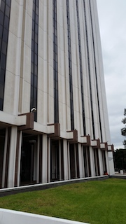 dui_summ_77_-_compton_courthouse.jpg