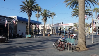 Pier Plaza HB